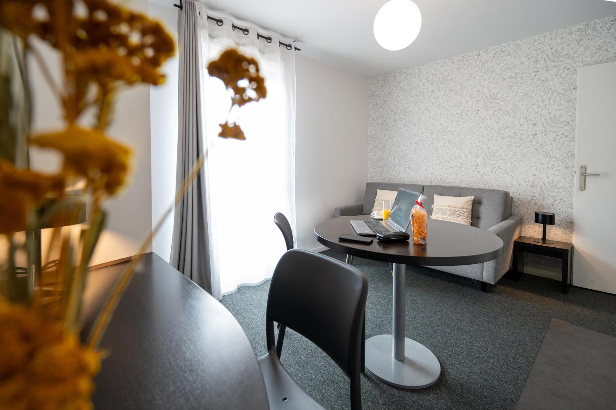 Nemea Appart Hotel Home Suite Nancy Centre Exterior foto