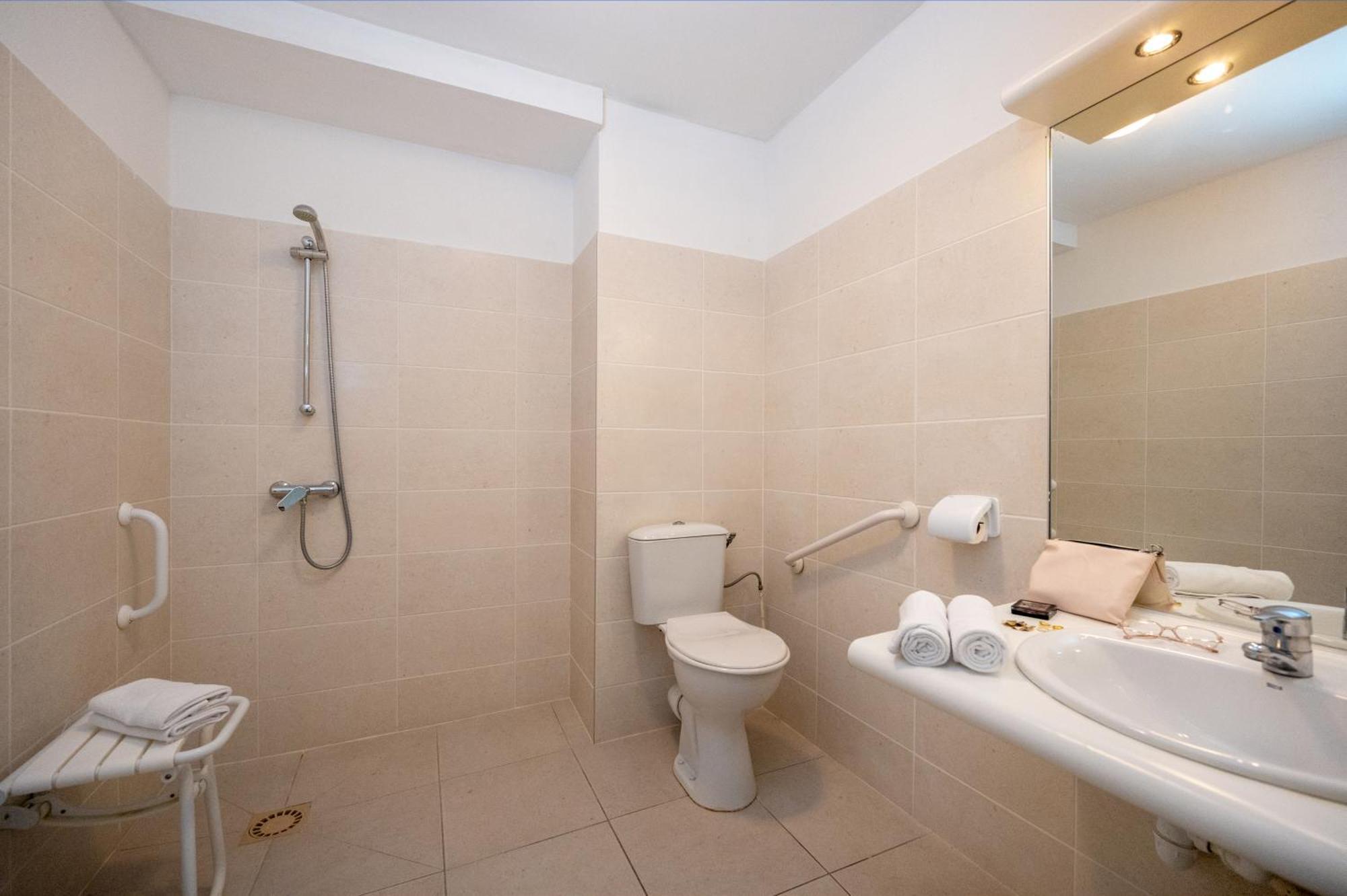 Nemea Appart Hotel Home Suite Nancy Centre Exterior foto